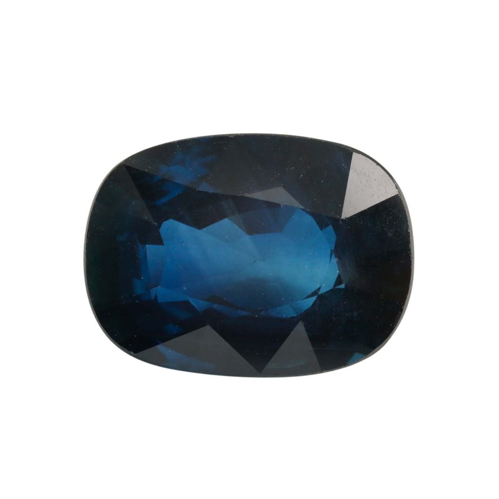 Zaffiro cuscino 8x10mm 3.55 Ct.